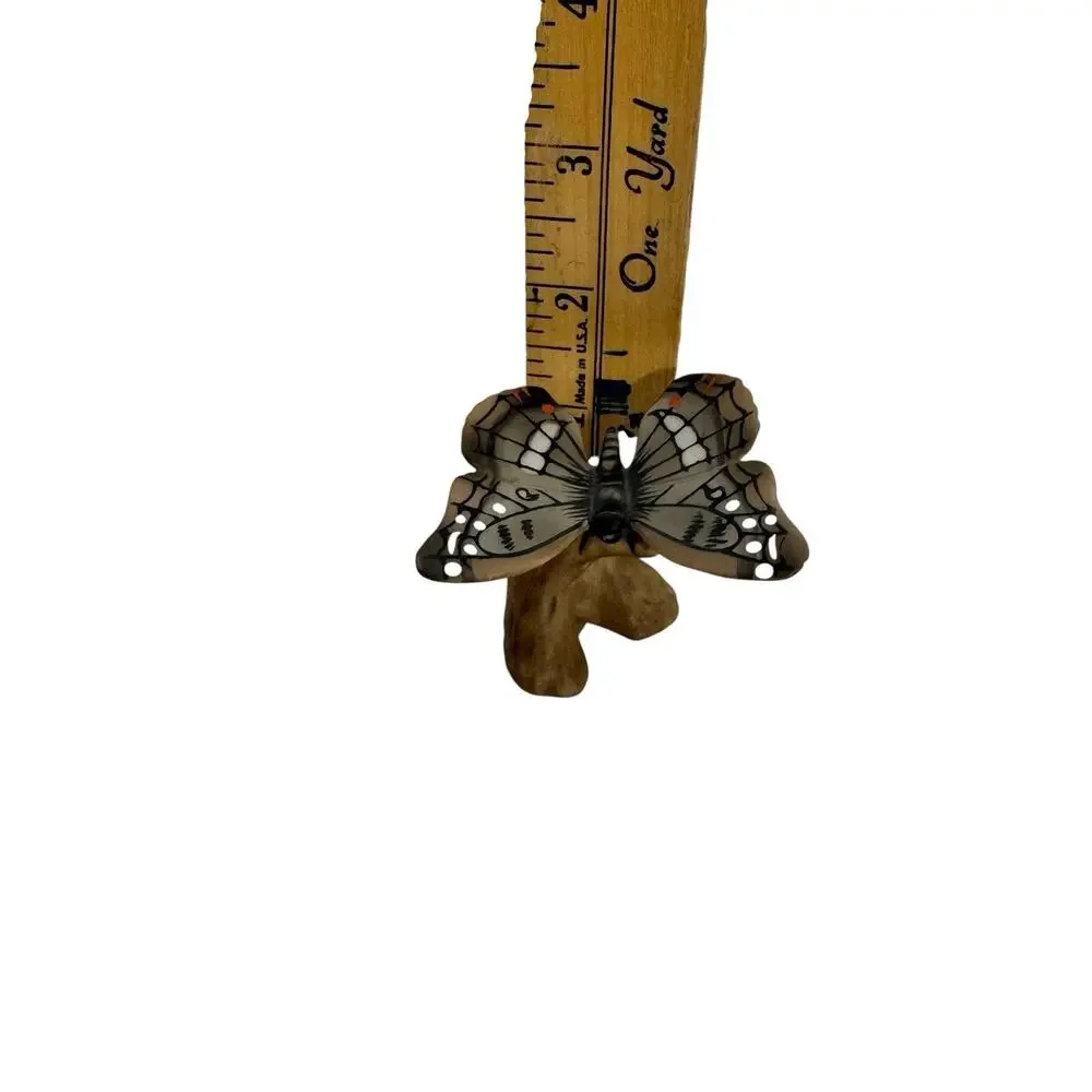Enesco Maruri Masterpiece Butterfly On A Log Figurine Bone China 1979